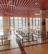 学校餐厅
